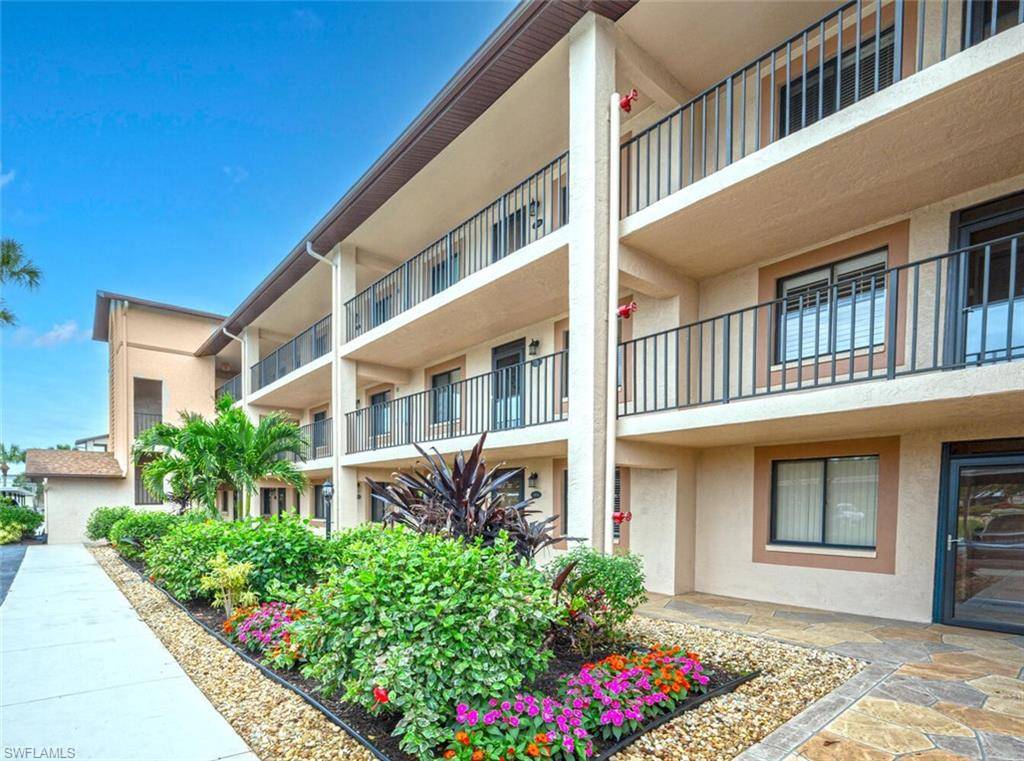 7340 Saint Ives WAY #3206, Naples, FL 34104
