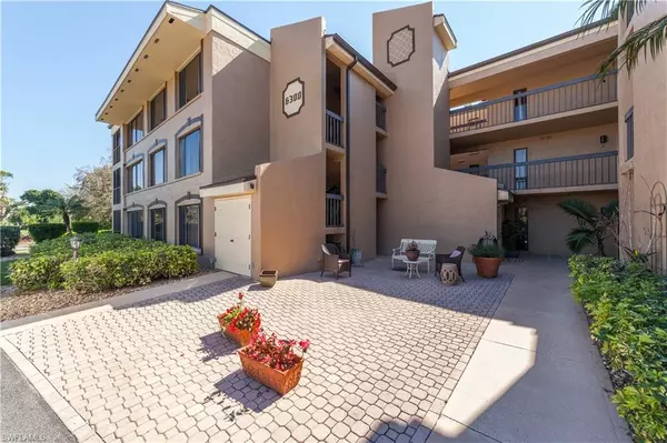 6300 Cougar RUN #105, Fort Myers, FL 33908