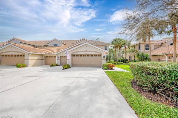 8458 Radcliffe TER #204, Naples, FL 34120