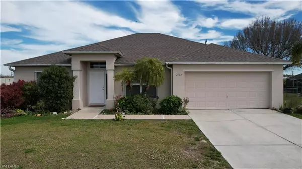 2123 NE 22nd PL, Cape Coral, FL 33909