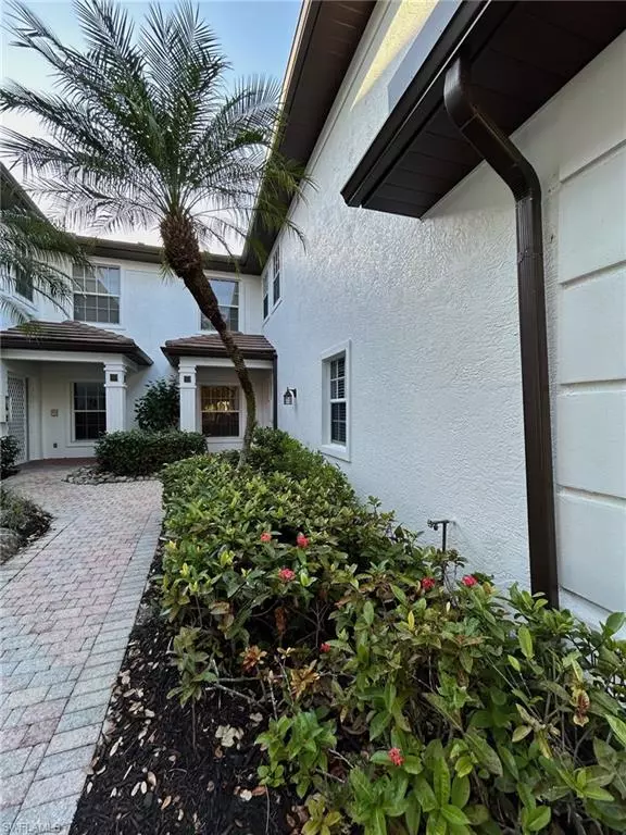 Naples, FL 34105,4415 Dover CT #5-502