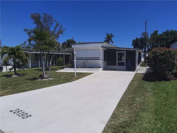 26198 Princess LN, Bonita Springs, FL 34135