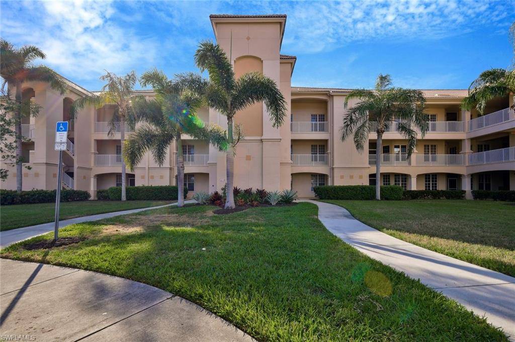9100 Southmont CV #210, Fort Myers, FL 33908
