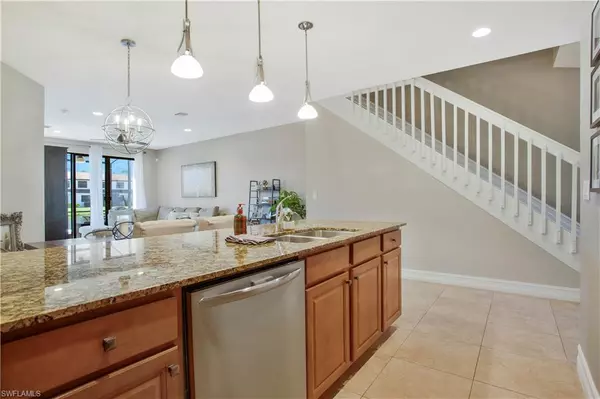 Naples, FL 34120,7972 Bristol CIR