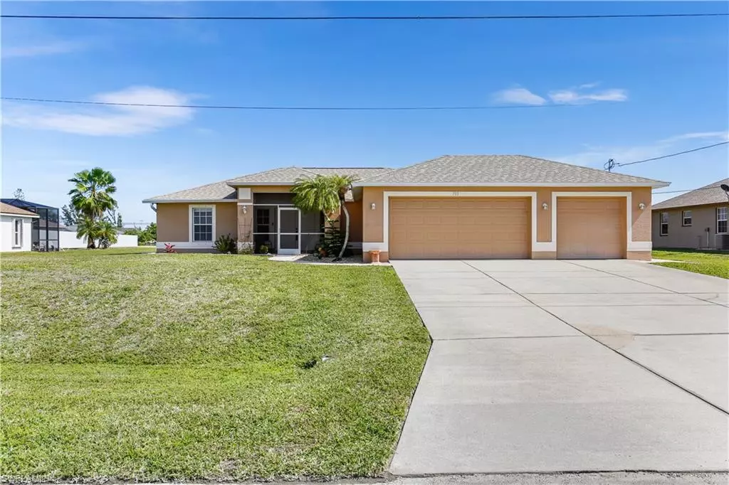 Cape Coral, FL 33991,703 SW 4th CT