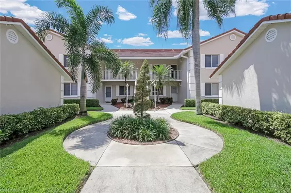 6700 Dennis CIR #A-202,  Naples,  FL 34104