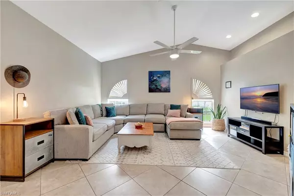 Naples, FL 34112,4044 Sawgrass LN