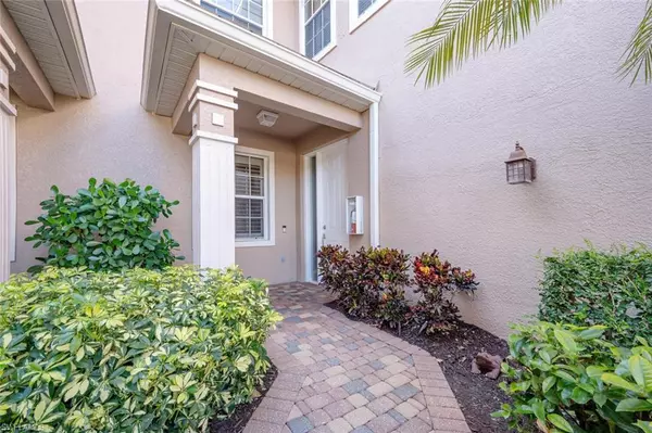 Naples, FL 34105,4745 Stratford CT #2302