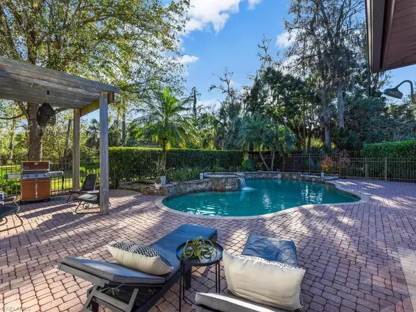 Naples, FL 34116,5960 Dogwood WAY