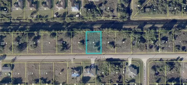 827 Frederick Reid ST E, Lehigh Acres, FL 33974