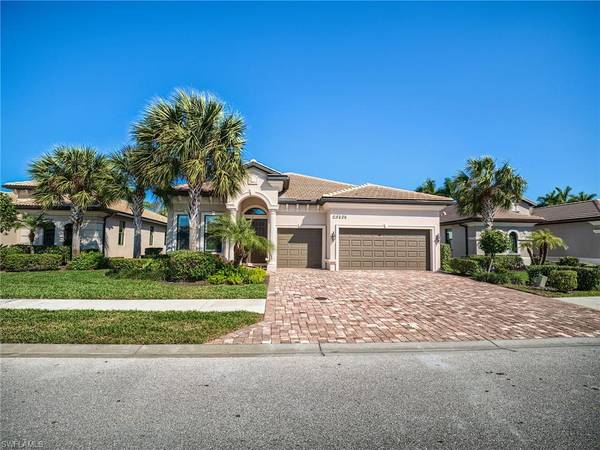 23424 Sanabria LOOP, Bonita Springs, FL 34135