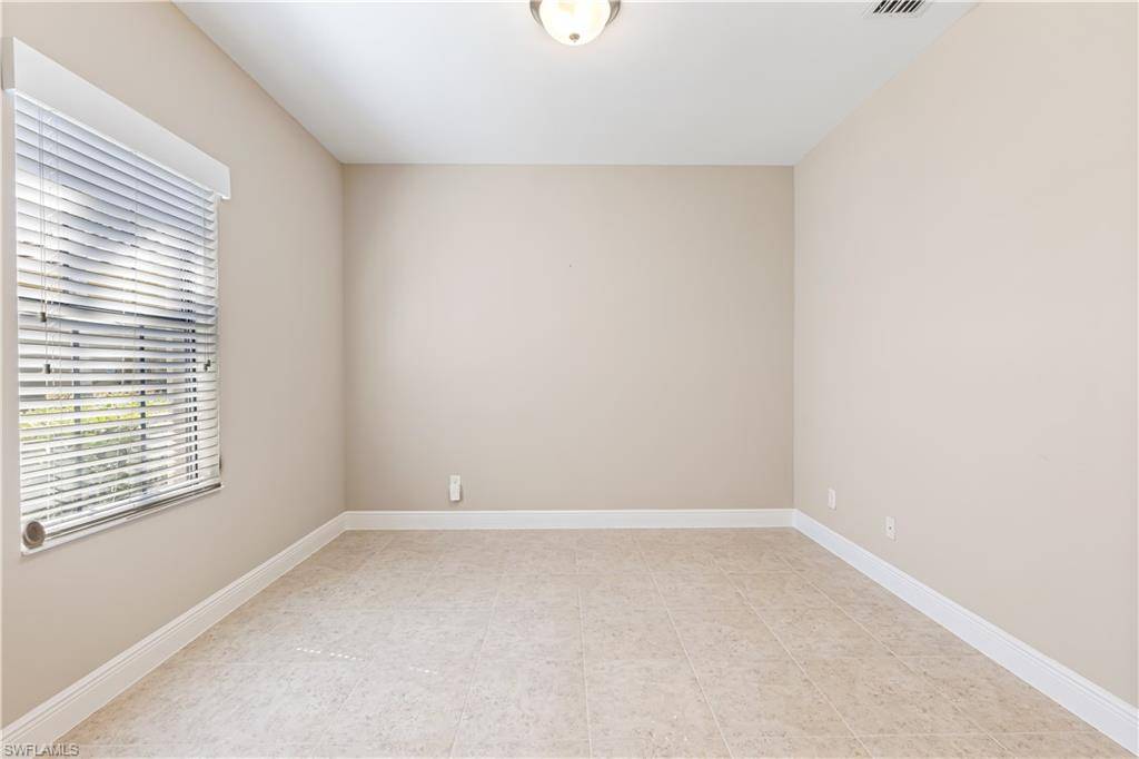 Naples, FL 34120,3688 Canopy CIR