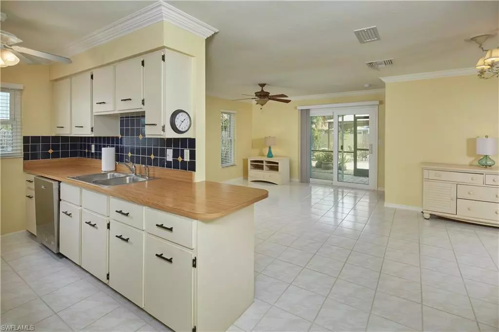 Bonita Springs, FL 34134,27951 Meadowlark LN