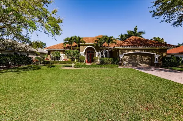 Naples, FL 34119,4325 Inca Dove CT