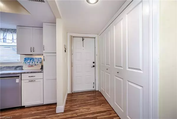 Cape Coral, FL 33914,822 SW 48th TER #103