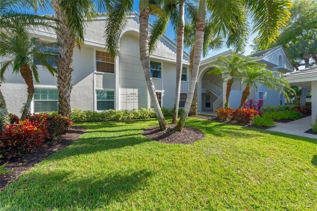 Naples, FL 34119,6270 Bellerive AVE #301