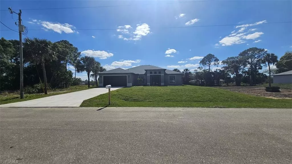 Lehigh Acres, FL 33936,710 Connecticut LN