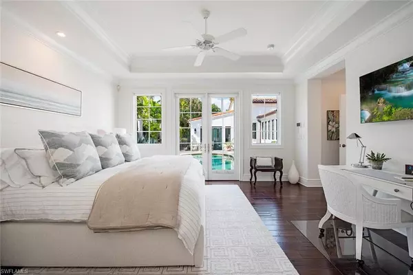 Naples, FL 34110,16631 Cortona LN