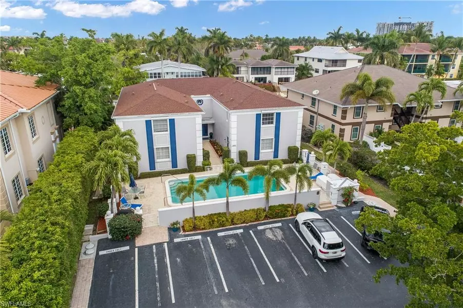 1491 Chesapeake AVE #4, Naples, FL 34102