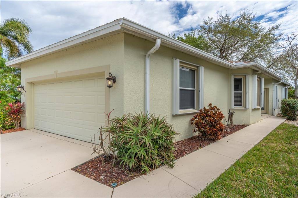 431 Crossfield CIR E #77, Naples, FL 34104