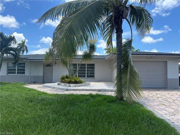 1446 Mandel RD, Fort Myers, FL 33919