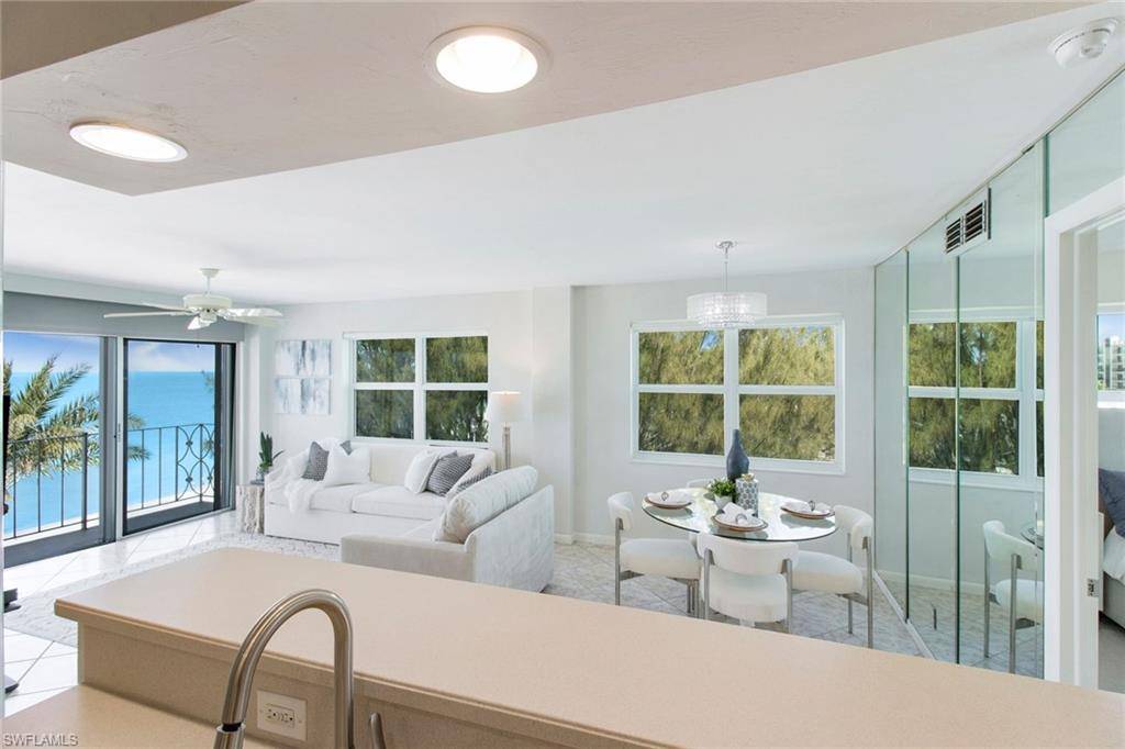 Naples, FL 34102,2011 Gulf Shore BLVD N #56