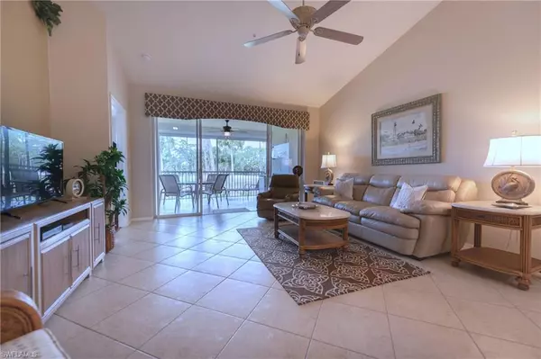 Naples, FL 34113,8165 Celeste DR #2227