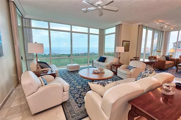 Naples, FL 34108,7515 Pelican Bay BLVD #PH-D