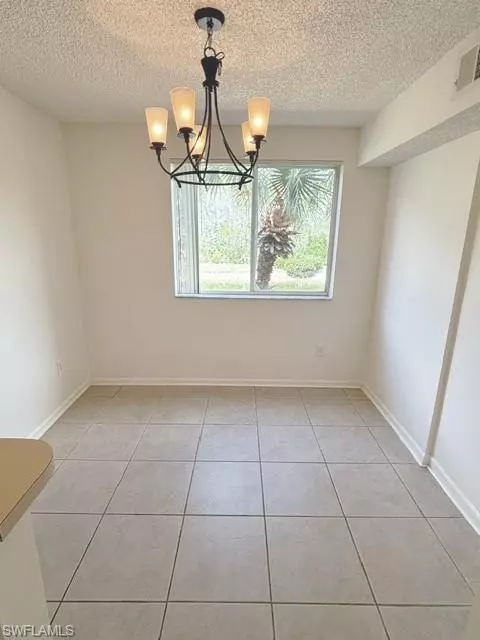 Naples, FL 34112,1875 Florida Club DR #7206