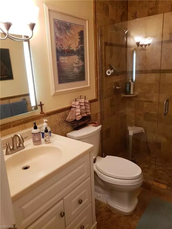 Naples, FL 34117,3720 25th AVE SW