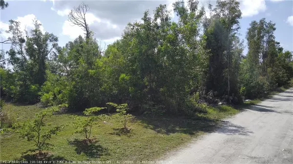 Bokeelia, FL 33922,6327 Cedelia RD