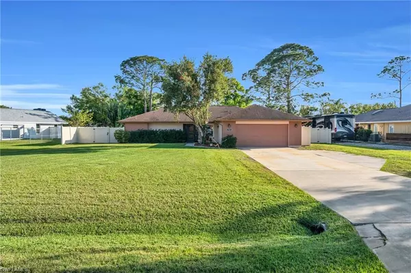 North Fort Myers, FL 33917,7463 Dana Lin CIR