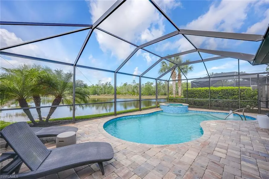 7420 Winding Cypress DR, Naples, FL 34114