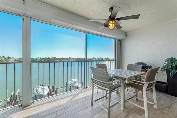 Naples, FL 34108,9700 Gulf Shore DR #304