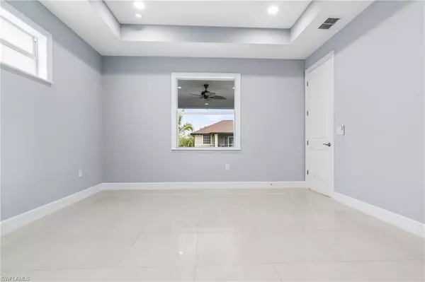 Lehigh Acres, FL 33971,3734 13th ST W