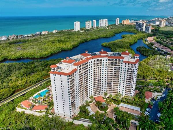 7575 Pelican Bay BLVD #301, Naples, FL 34108