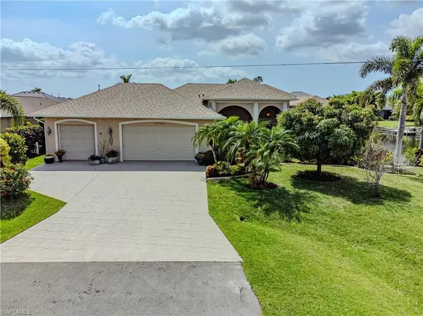 1012 SE 4th TER, Cape Coral, FL 33990