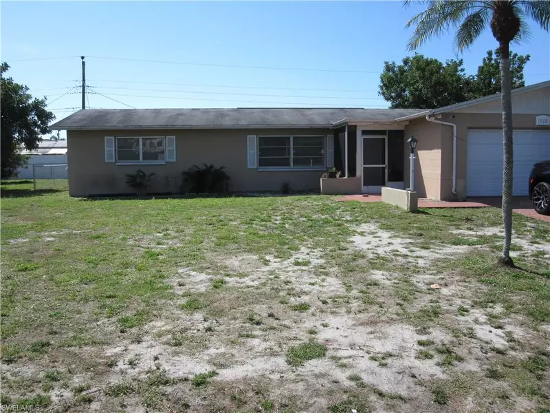 1508 Grandale ST, Lehigh Acres, FL 33936