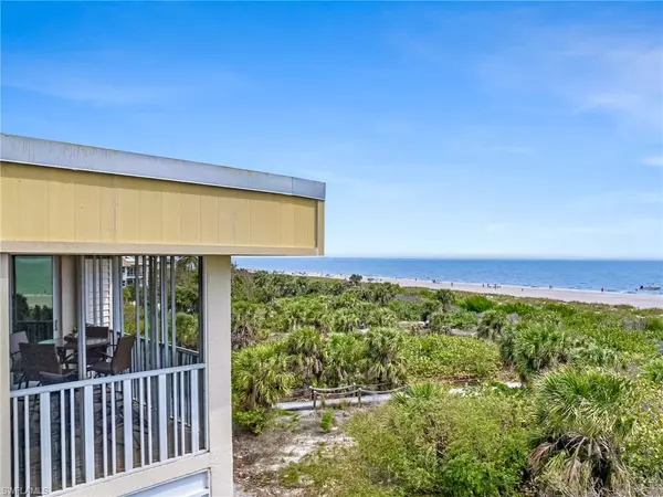 Sanibel, FL 33957,255 Periwinkle WAY #5D