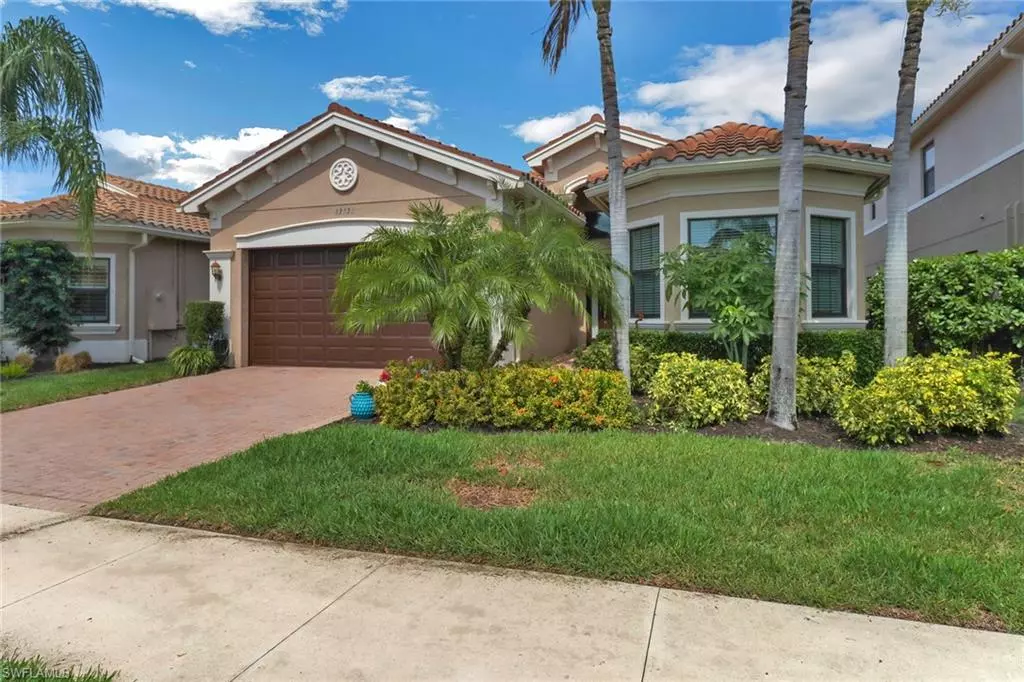 Naples, FL 34109,13836 Luna DR