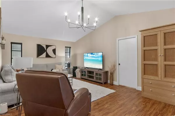 Cape Coral, FL 33990,1322 SE 23rd AVE