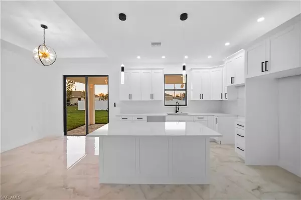 Cape Coral, FL 33909,2424 NE 24 AVE