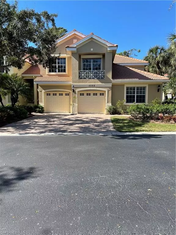 Naples, FL 34109,2288 Ashton Oaks LN #7-103