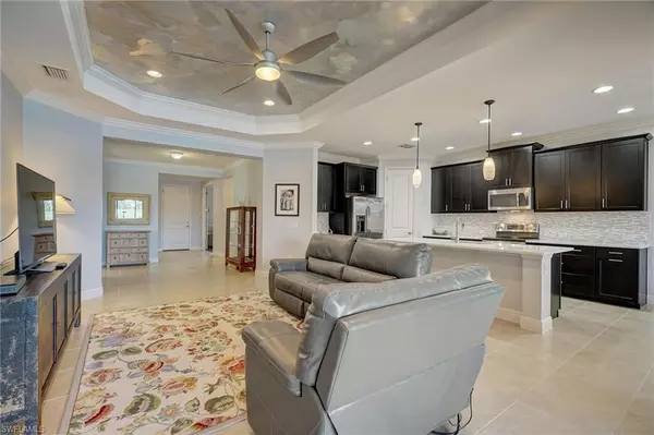 Naples, FL 34120,3692 Canopy CIR