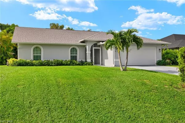 1916 SE 13th TER, Cape Coral, FL 33990