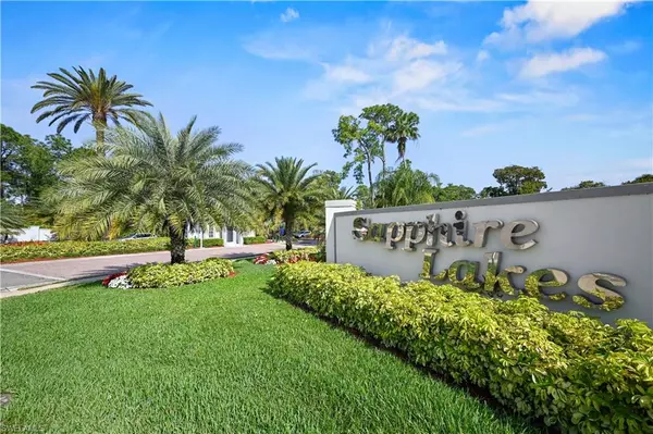 Naples, FL 34104,218 Gabriel CIR #3802