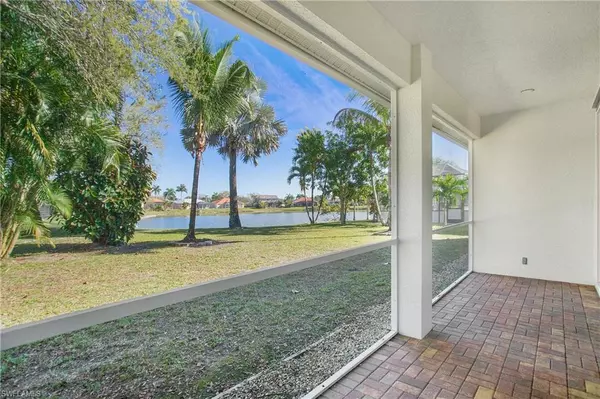 Naples, FL 34120,2921 Inlet Cove LN E