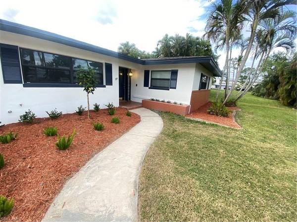 1528 Braeburn RD, Fort Myers, FL 33919