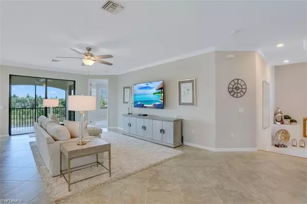 Bonita Springs, FL 34135,17321 Cherrywood CT #8202