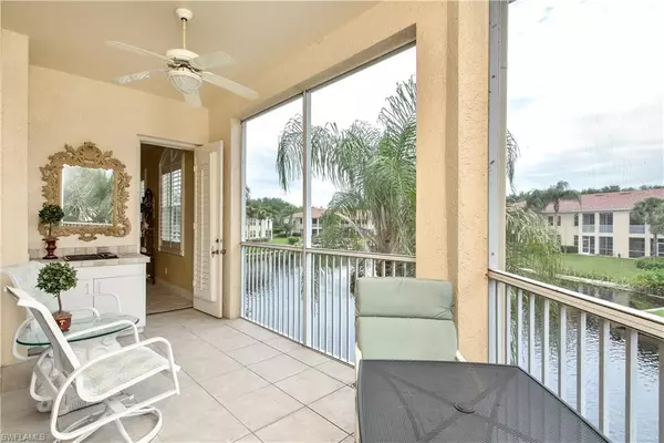 Naples, FL 34108,500 L'Ambiance CIR #PH-203